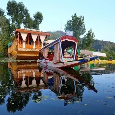 Green View Group Of Houseboats Srīnagar Esterno foto